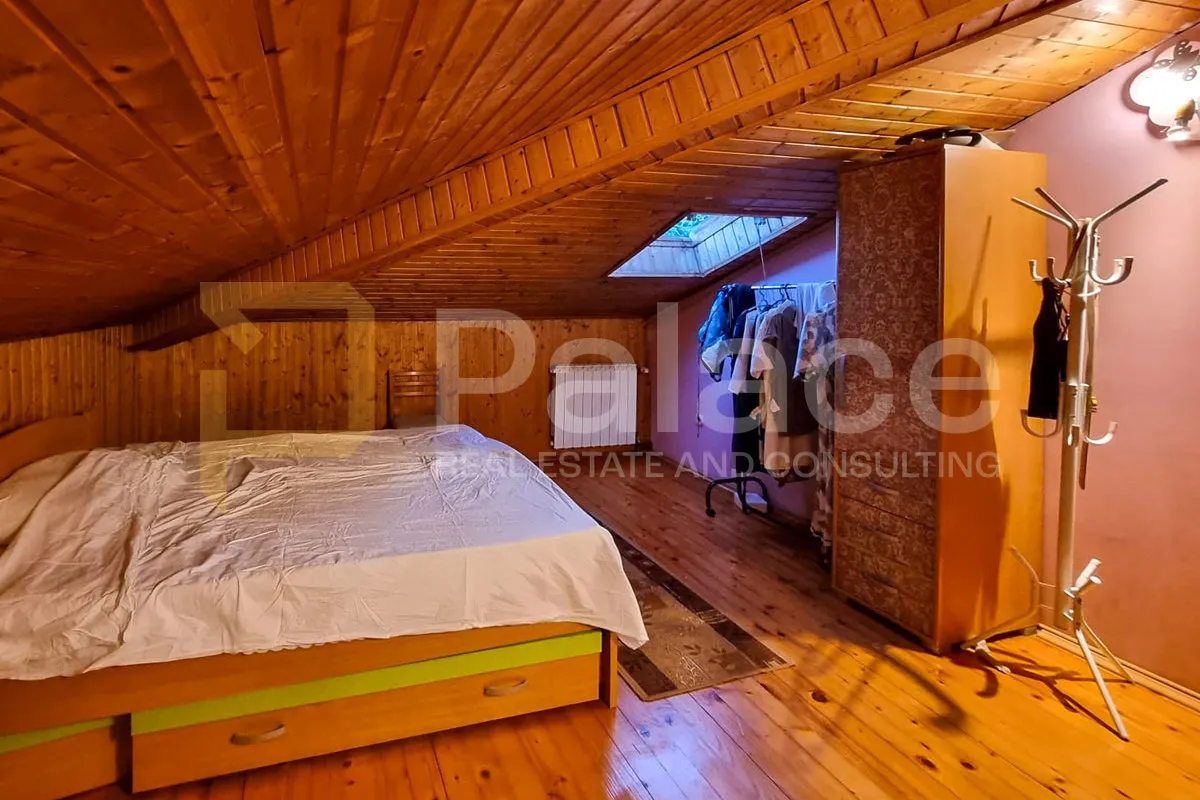 prostran dvoetažni stan površine 100 m2 s velikom terasom, šibenik - slika 9