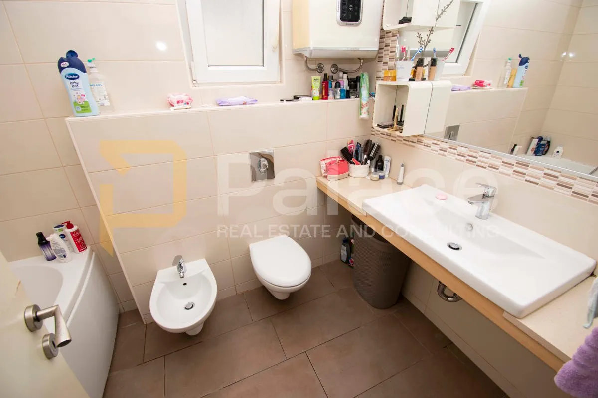 kuća: šibenik, 160.00 m2 - slika 10