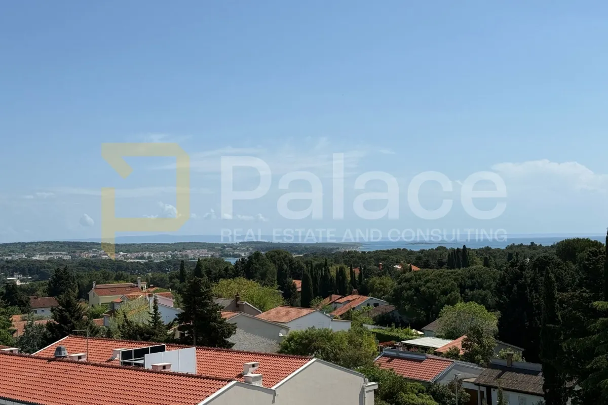 luksuzni penthouse od 133 m² s bazenom, terasom i pogledom na more - slika 3