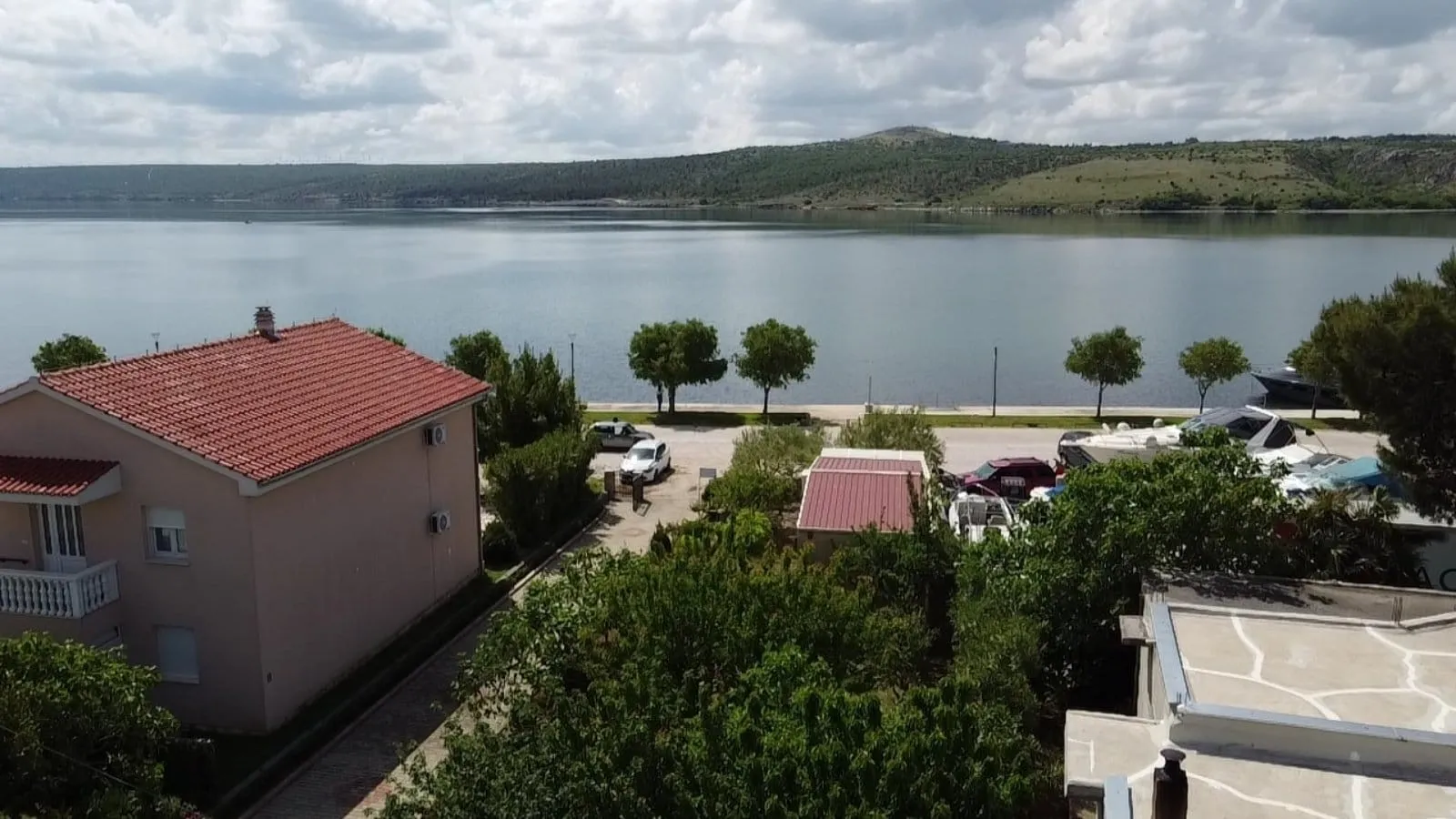 posedarje : zemljište prvi red do mora s kućom - slika 4