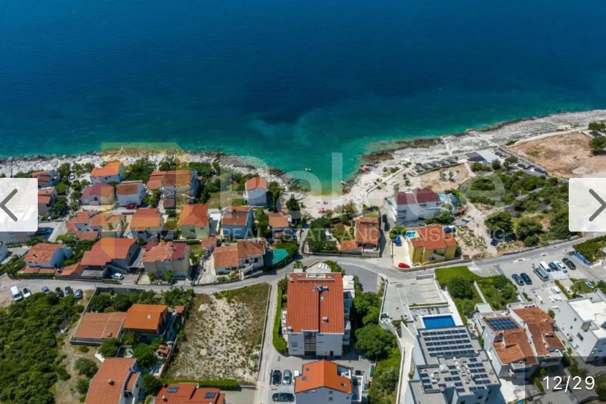 dva potpuno uređena stana 60m od plaže, rogoznica - slika 3