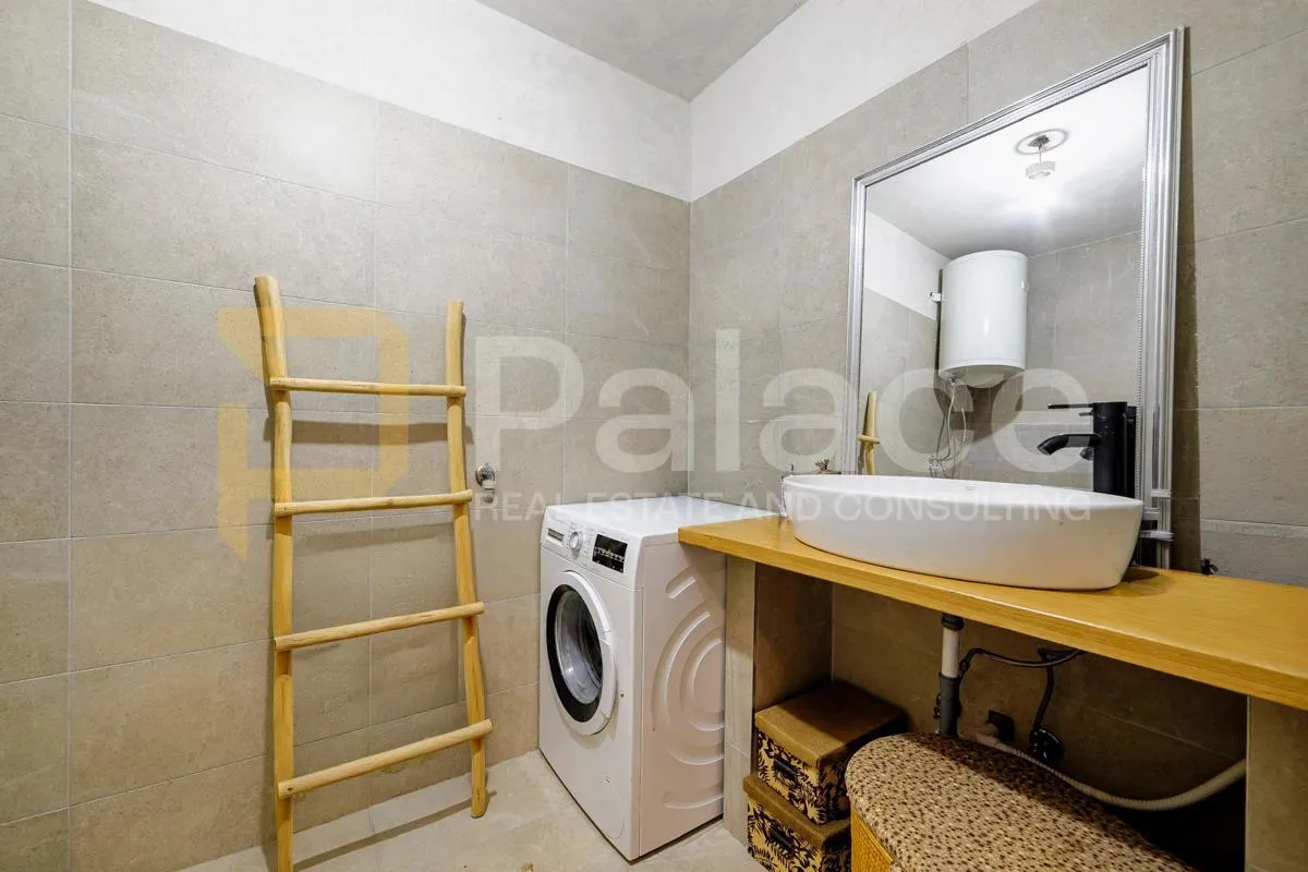 moderan, renoviran stan lijepog tlocrta u centru šibenika, 71 m2 - slika 18