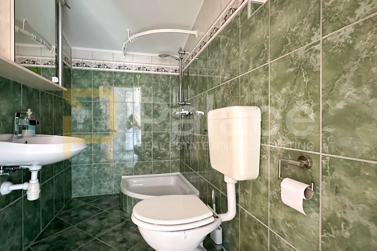 prilika apartmanska kuća na viru 200m2 - slika 14