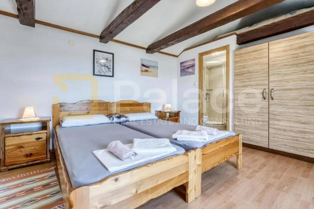 autohtona kamena kuća s pogledom na more u crikvenici, 75 m² - slika 6