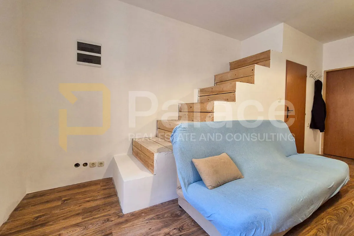 dvoetažni stan u staroj gradskoj jezgri, šibenik, 60 m2 - slika 3