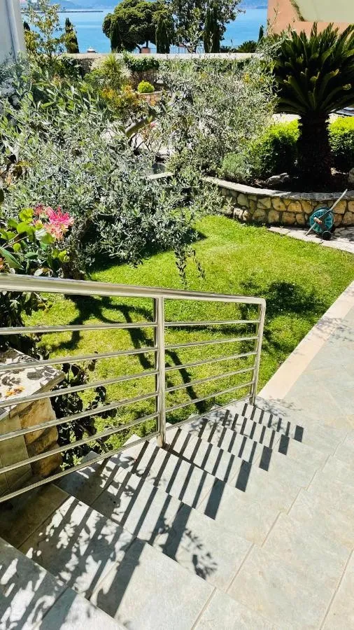 brodarica : elegantna vila samo 40 m od mora, zadar - slika 5