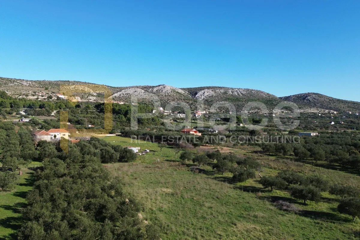 poljoprivredno zemljište, donje polje, 2532 m2 - slika 1