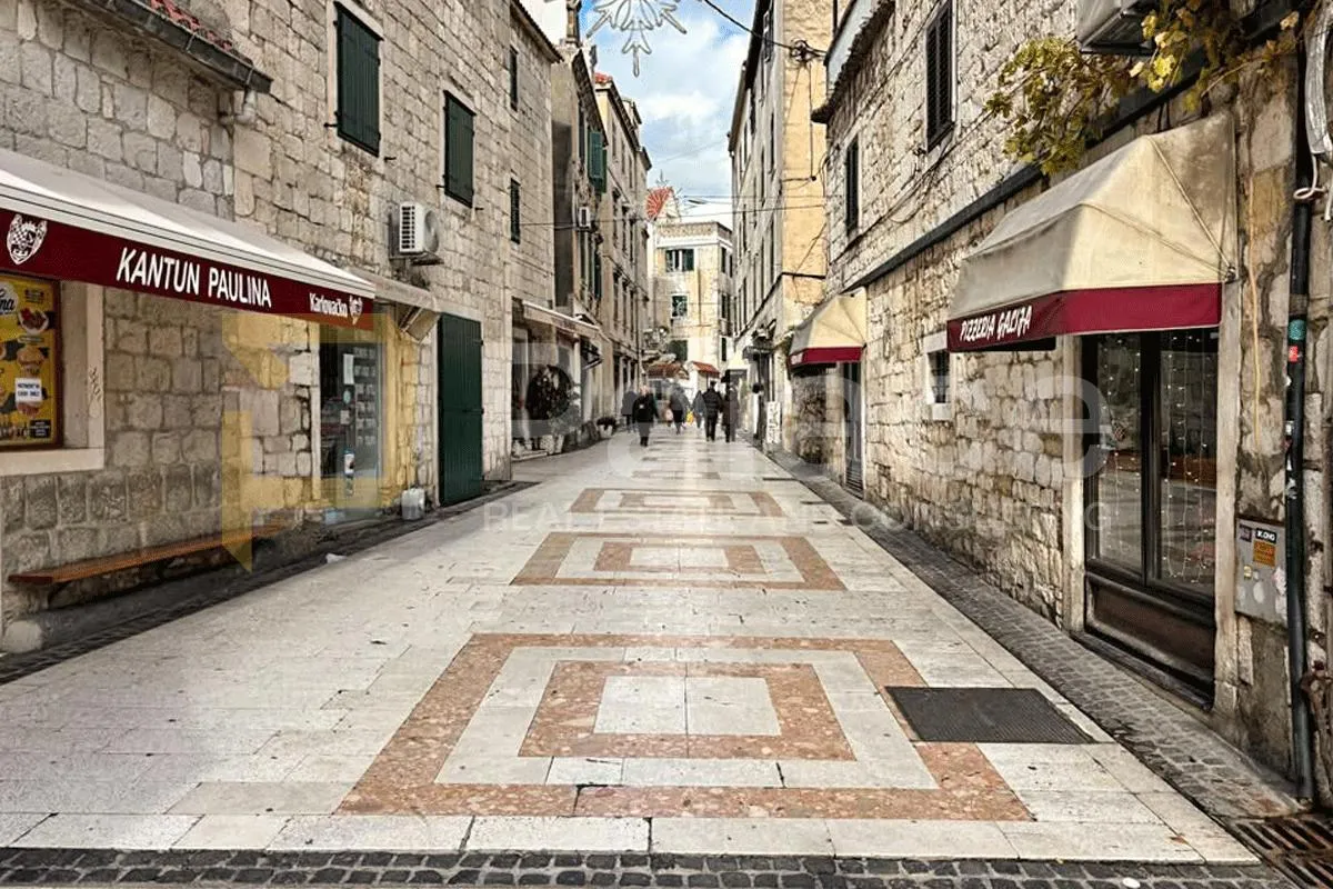 stan u centru splita, 45 m2 - slika 10