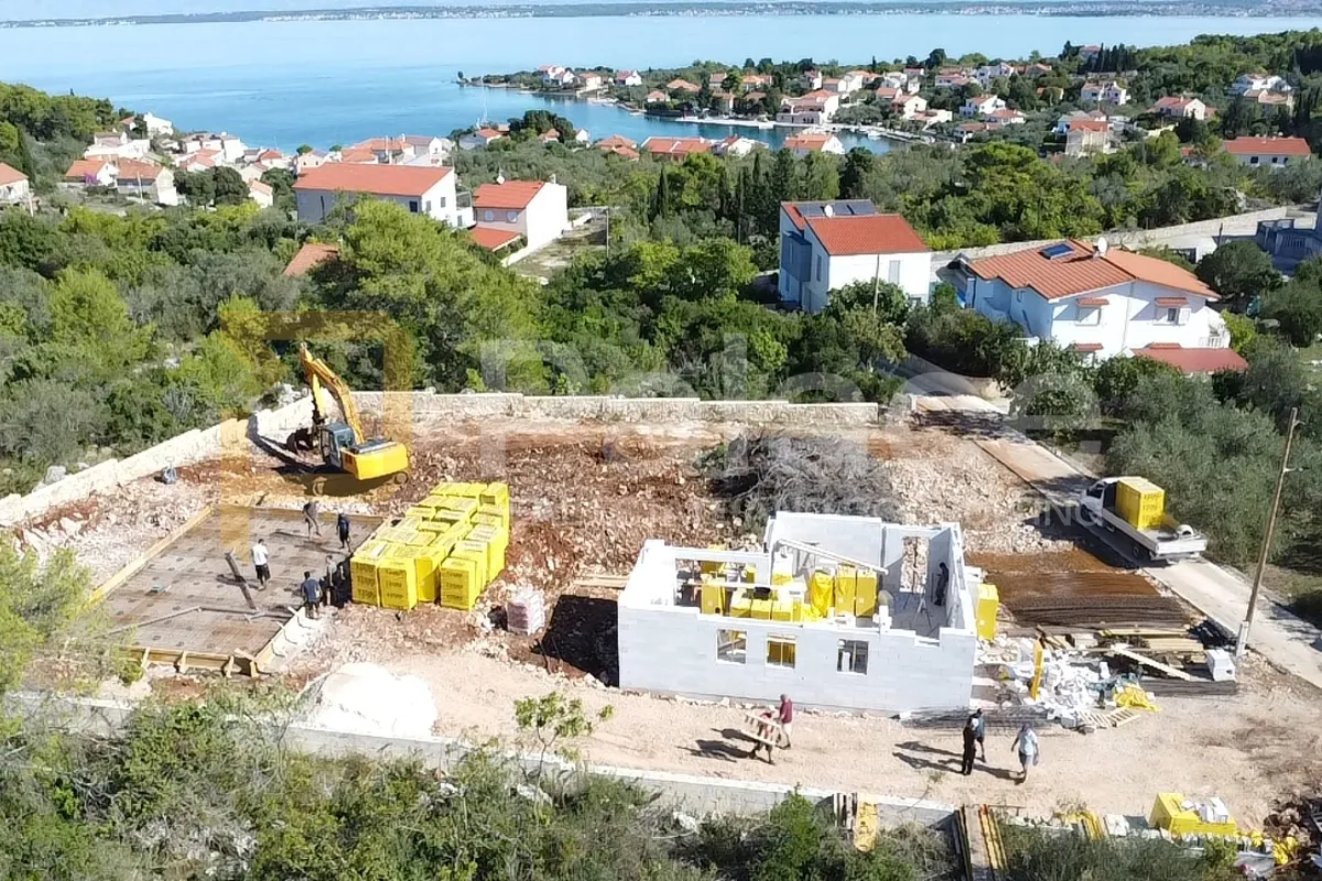lukoran : kuća s bazenom i pogledom na more 107 m2 - slika 4
