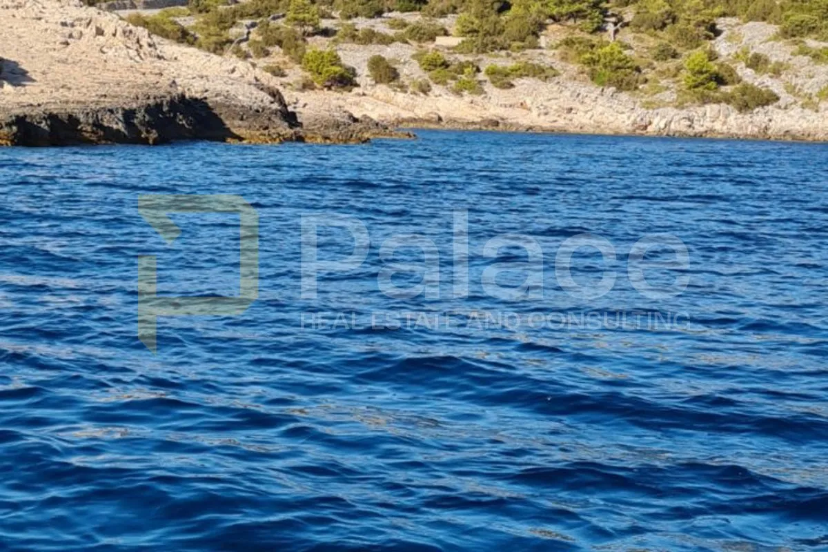 poljoprivredno zemljište uz more velike površine, žirje 21.523 m2 - slika 5