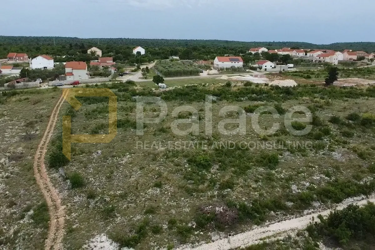 pridraga : građevinsko zemljište sa idejnim projektom 663 m2 - slika 5