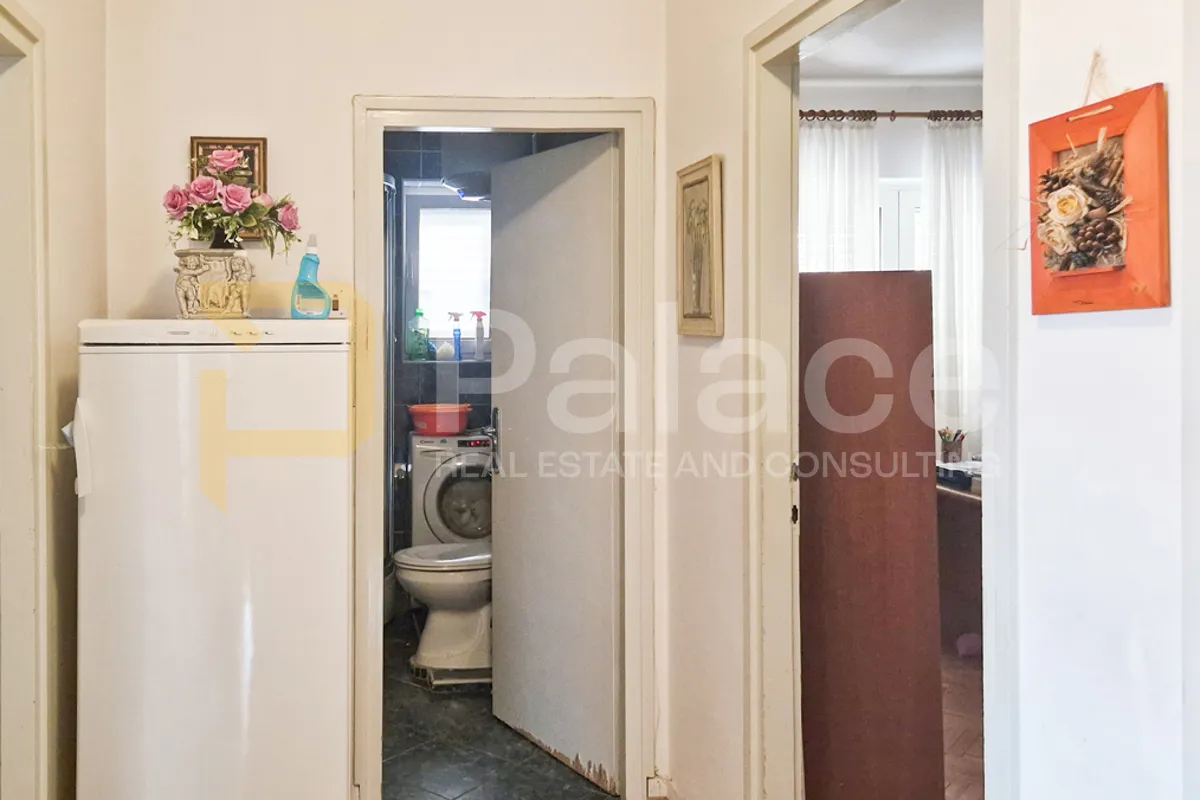 komforan trosoban stan u kući s pogledom, 2 parkinga, šibenik 133 m2 - slika 10