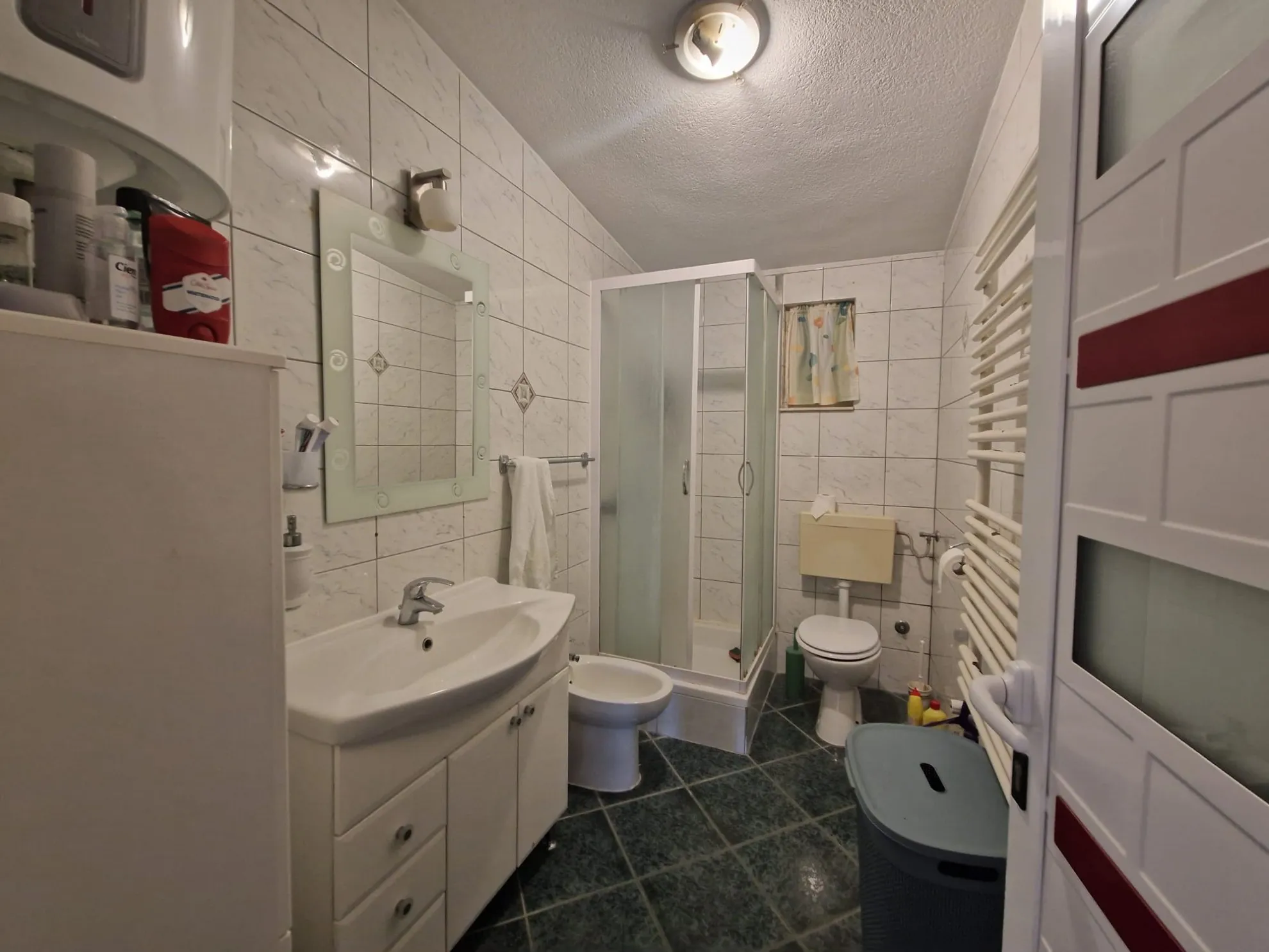 seget vranjica, prekrasna apartmanska kuća - slika 17