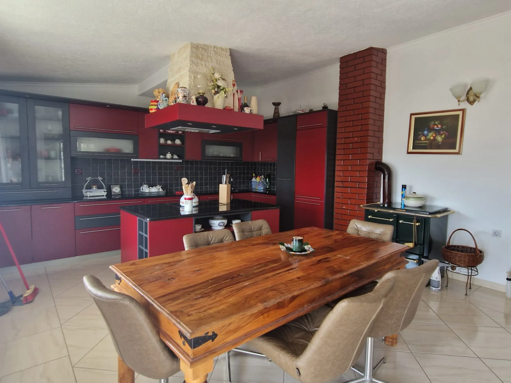 seget vranjica, prekrasna apartmanska kuća - slika 3