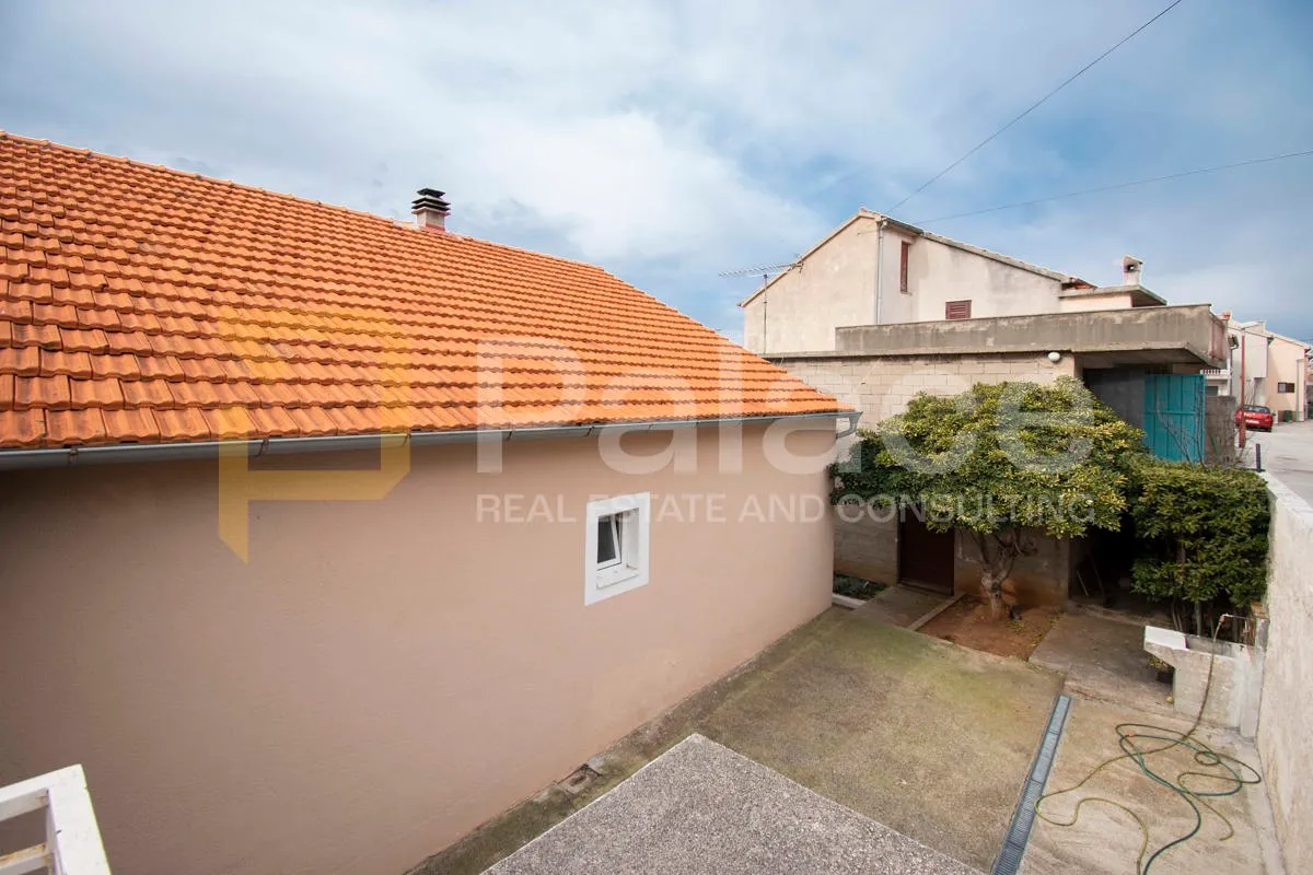 kuća: šibenik, 160.00 m2 - slika 24