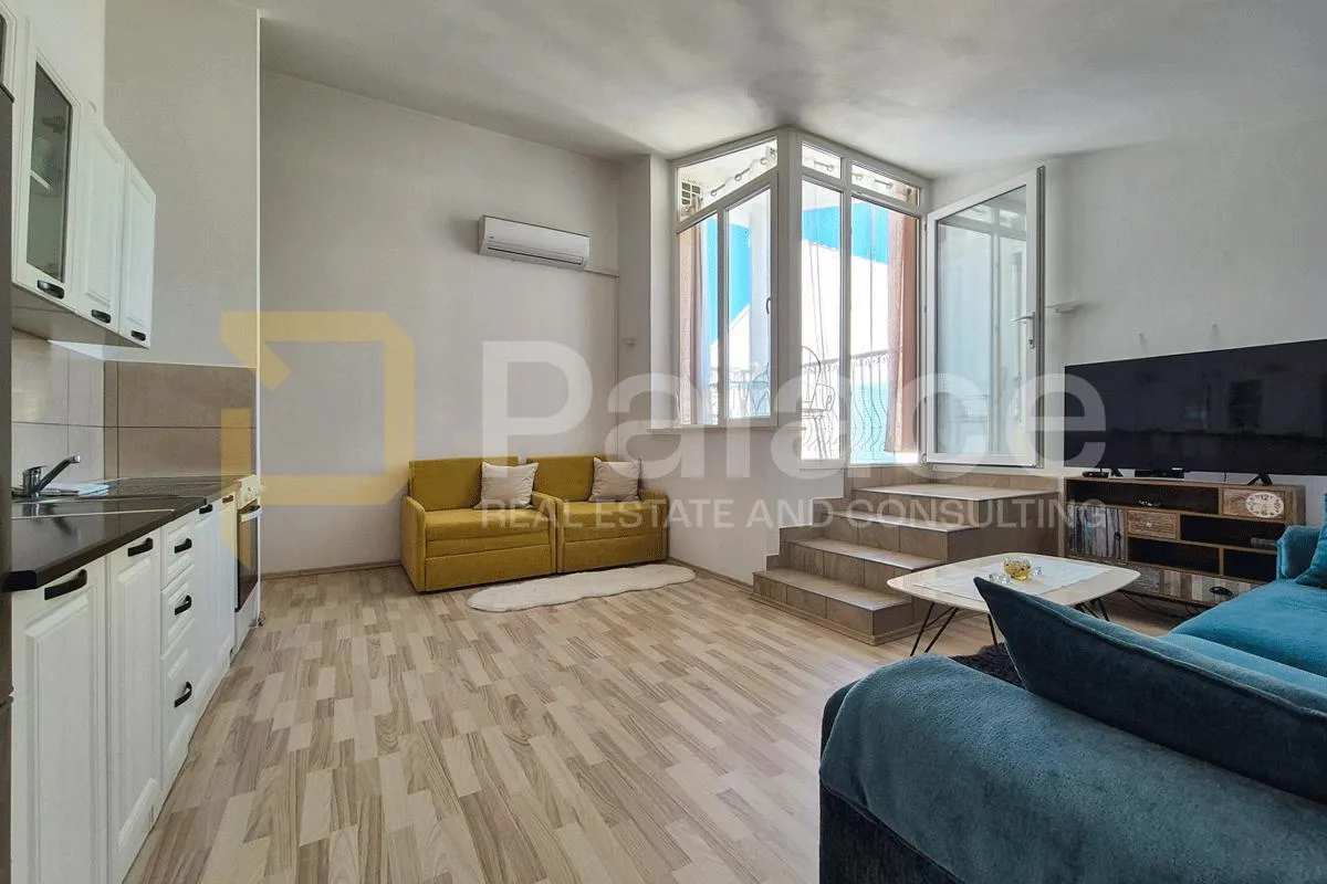 stan s pogledom na more u šibenskoj varoši, useljiv odmah, 59 m2 - slika 2