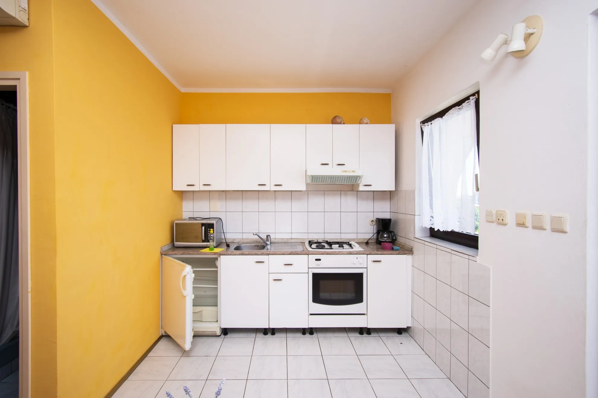 kuća na zemljištu od 3500 m2, vodice - slika 6