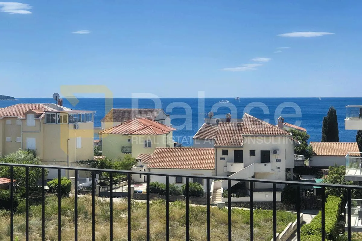 rogoznica: trosoban stan s bazenom i pogledom na more 127m2 - slika 10