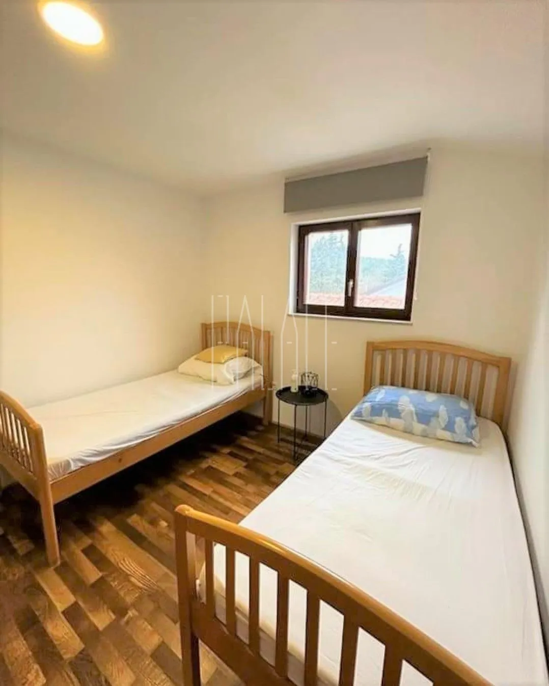 kuća s 2 apartmana i dvorištem: gornji karin, 75.00 m2 (prodaja) - slika 15
