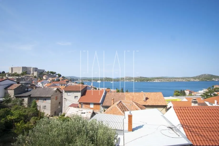dva dvoetažna stana: šibenik, 118.00 m2 - slika 14
