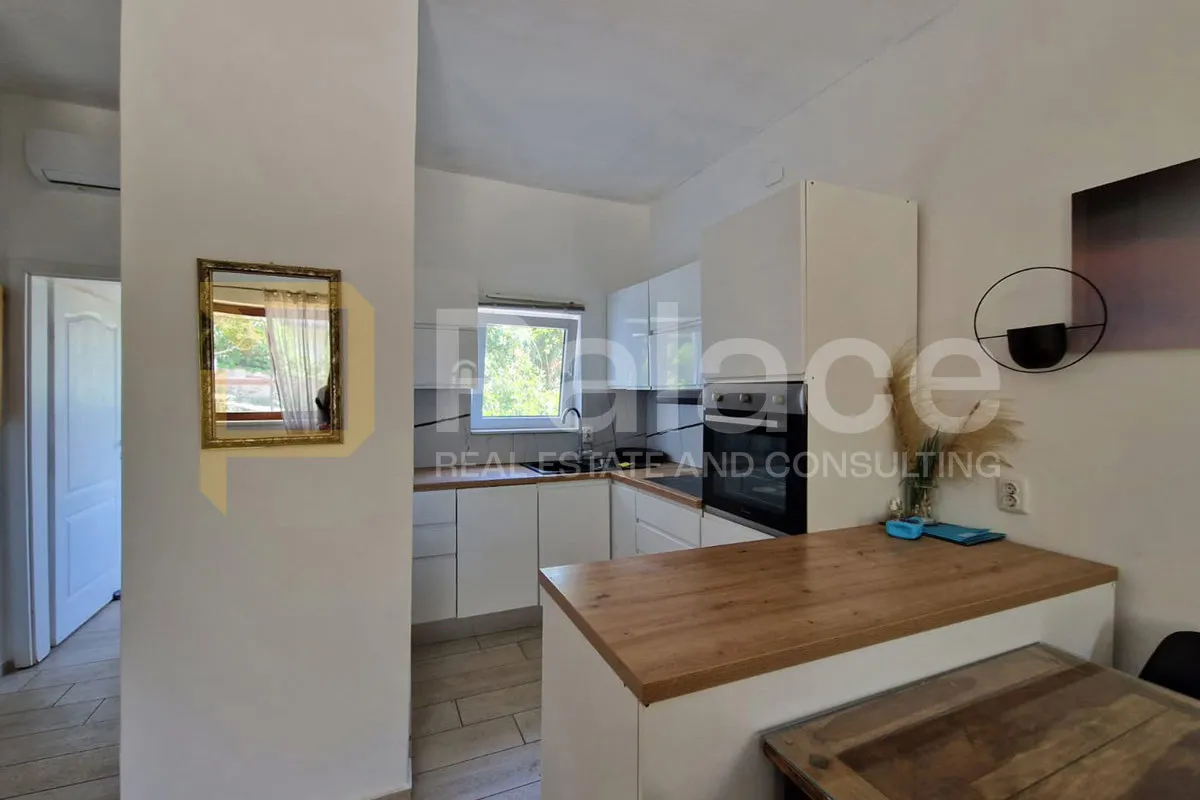 dva stana s bazenom, vrtom i parkirnim mjestima, ika - 89,10 m² - slika 25