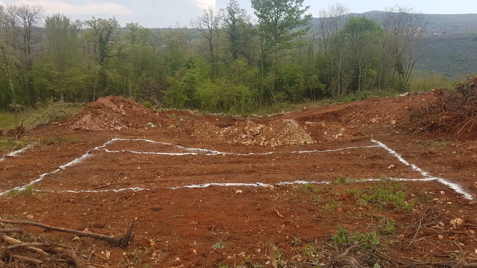 građevinski teren s projektom obiteljske kuće s bazenom, 541m2, raša - slika 3