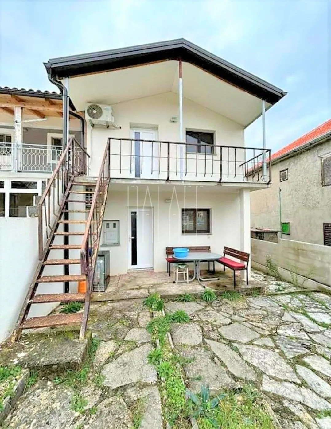 kuća s 2 apartmana i dvorištem: gornji karin, 75.00 m2 (prodaja) - slika 20