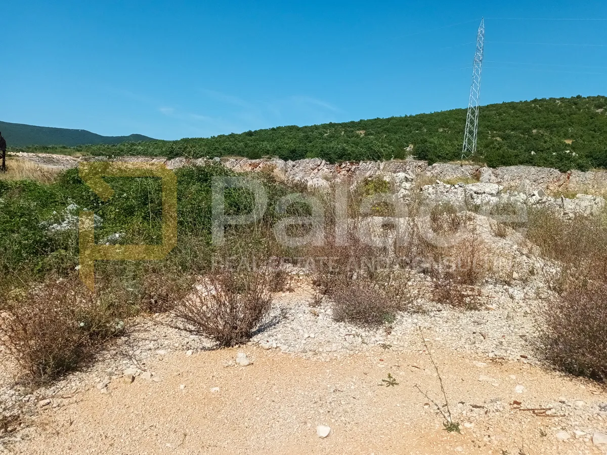 građevno zemljište u poslovnoj zoni, dicmo, 8190 m2 - slika 4