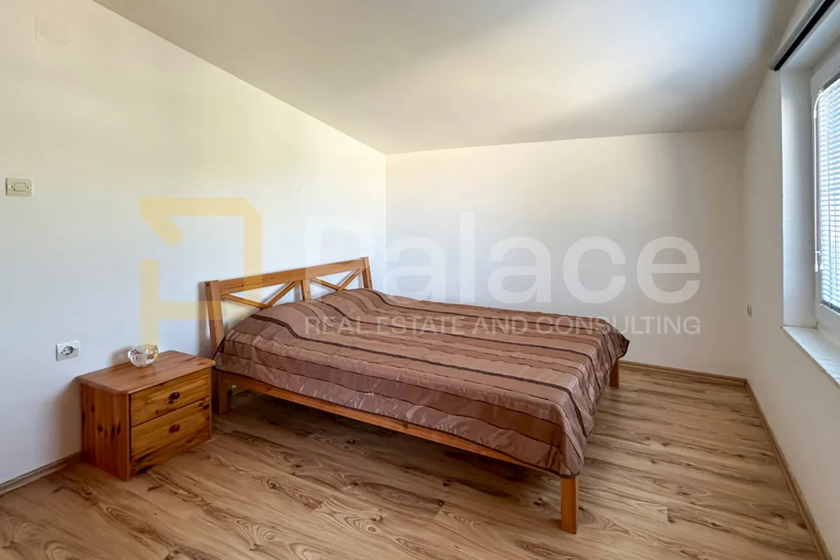 prilika apartmanska kuća na viru 200m2 - slika 12