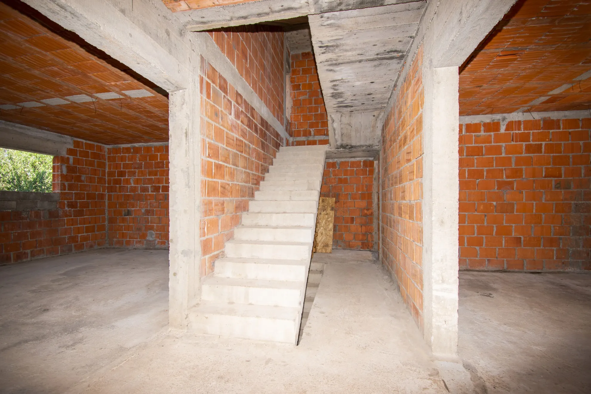 nezavršena zgrada na brodarici, 413,57 m2 - slika 6