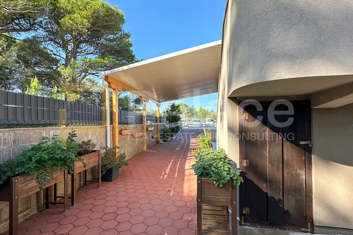 prilika apartmanska kuća na viru 200m2 - slika 6