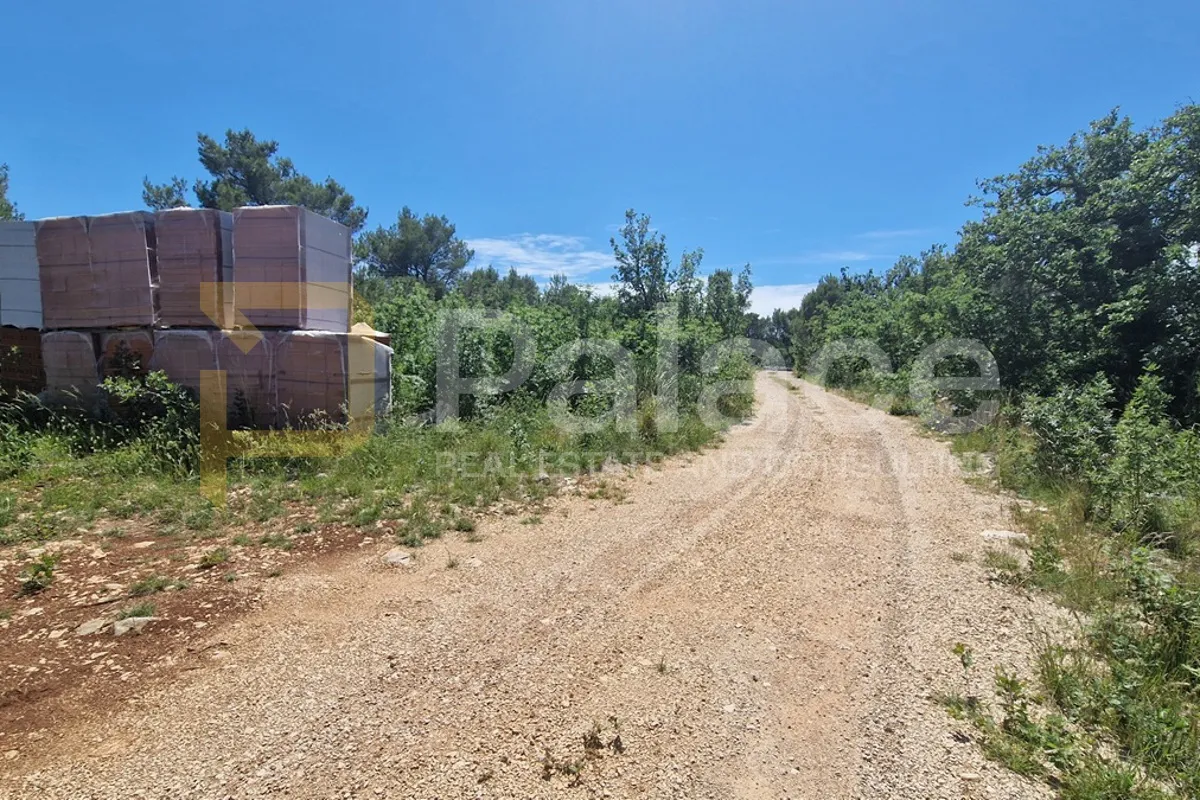 građevinsko zemljište idealne površine i oblika uz put, bilice, 503 m2 - slika 3