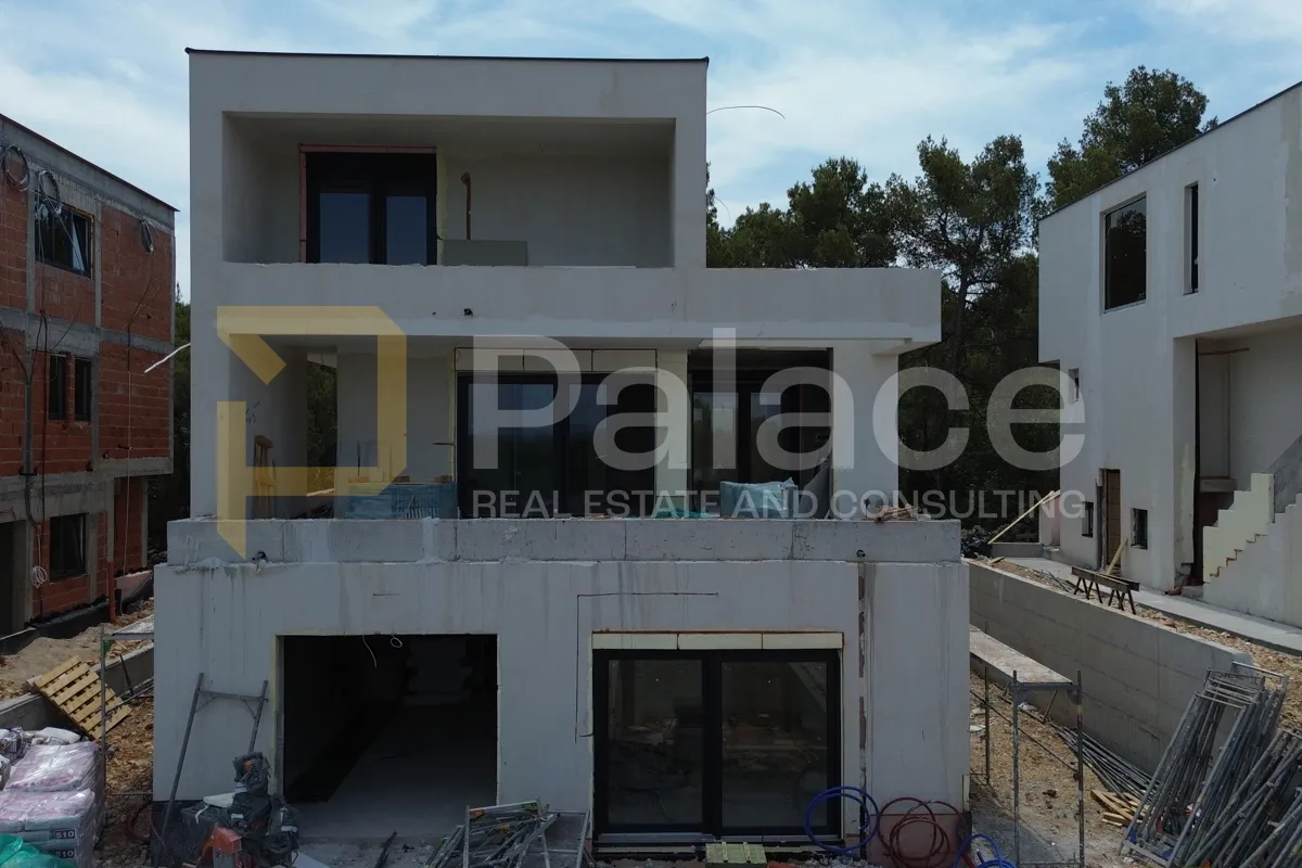 šibenik, bilice: luksuzna vila s pogledom na more u mirnom okruženju - slika 2