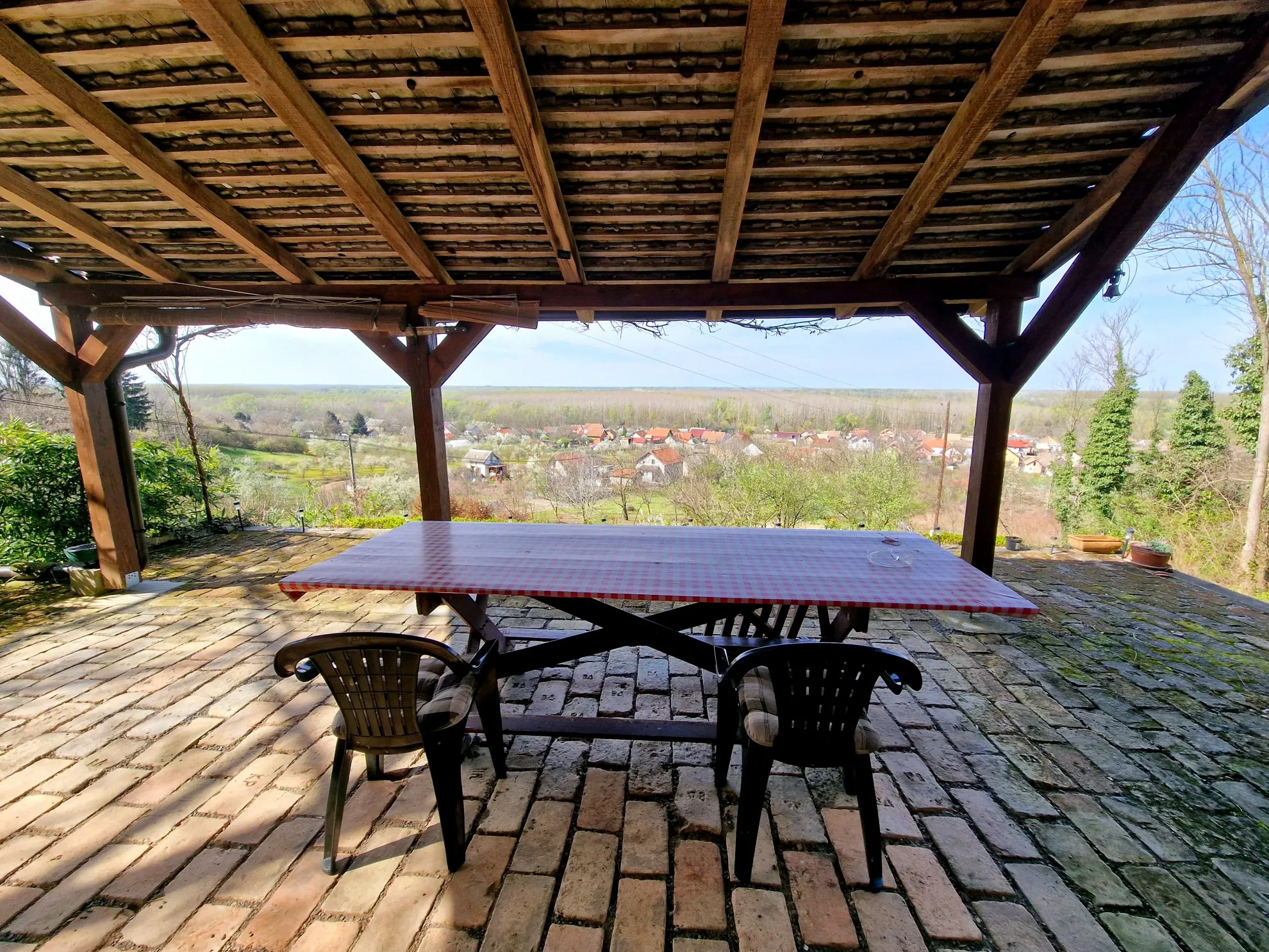 bajkovita kućica s predivnim pogledom, u zelenoj oazi, aljmaš - slika 2