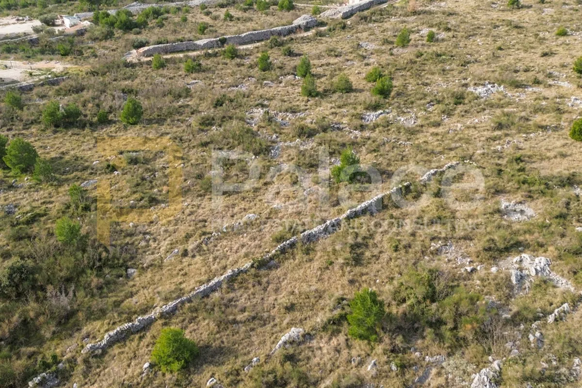 građevinsko zemljište, stablinac 2548 m2 - slika 2