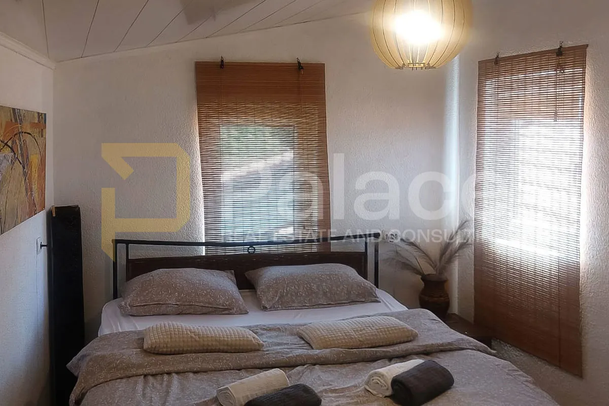 prostrana kuća s 3 stana i poslovnim prostorom - kastav, 370 m² - slika 8