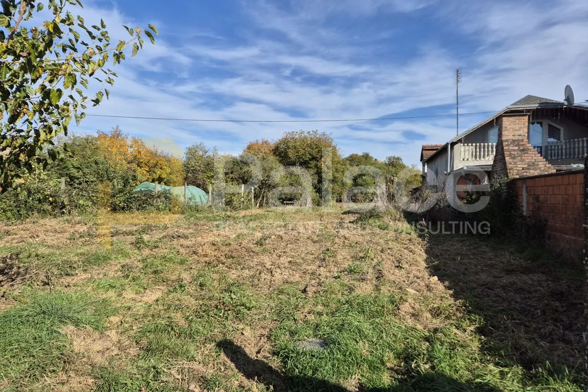 građevinsko zemljište 1.984m2, satnica - prilika! - slika 2
