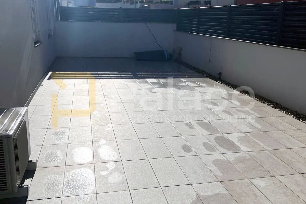 malinska – luksuzni dizajnerski stan 60 m² + terasa 100 m², blizu mora - slika 16