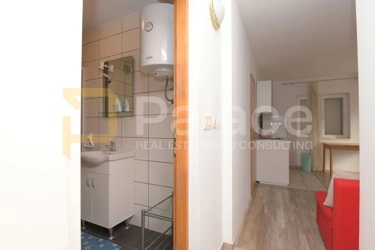 šparadići: kuća s pet stanova i pogledom na more - slika 4