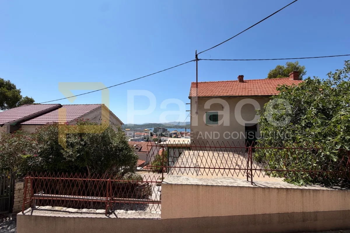 komforan stan u visokom prizemlju s pogledom, šibenik, škopinac 93 m2 - slika 11