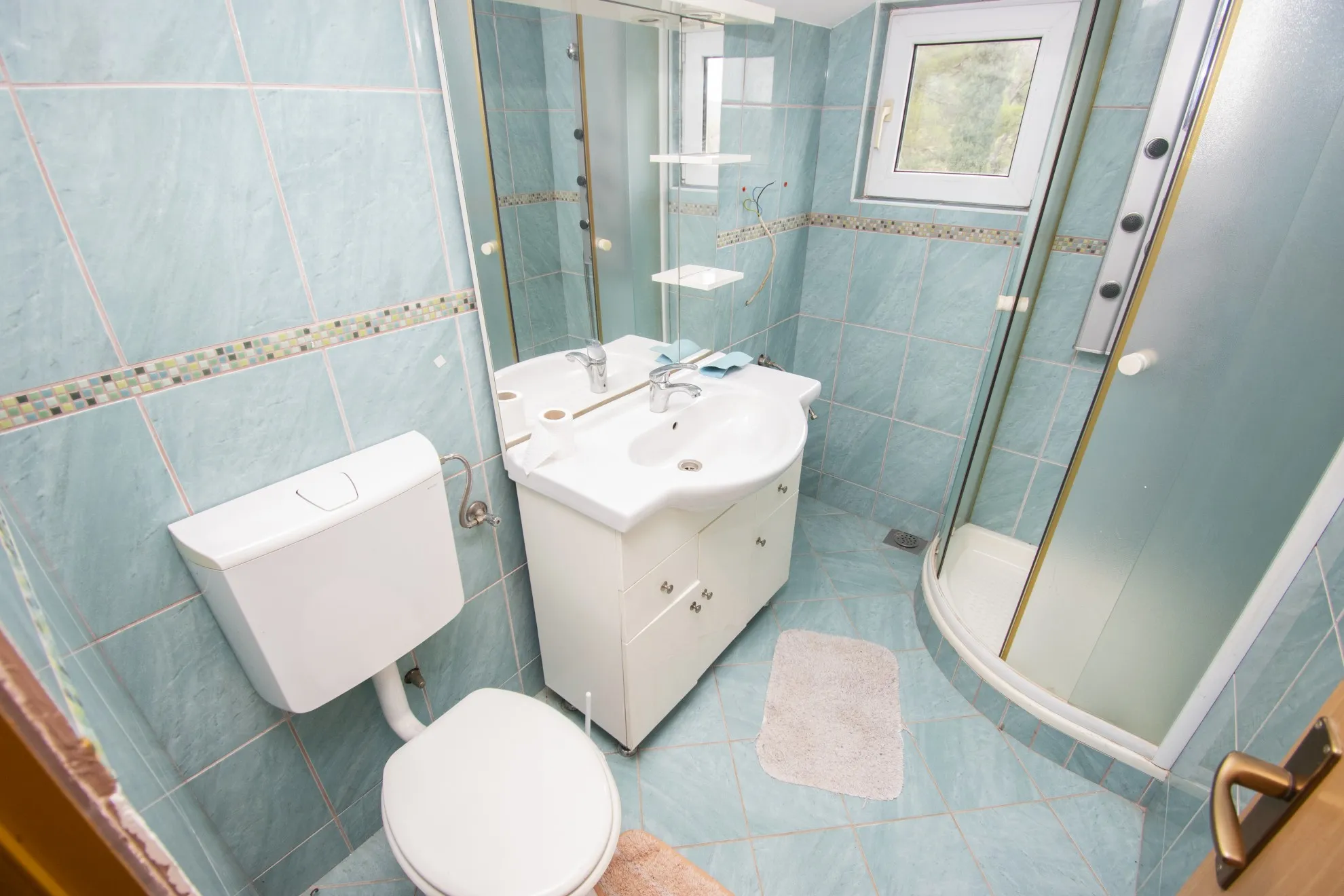 građevinski teren 2896 m2 sa kućom 100m2, bilice - slika 9