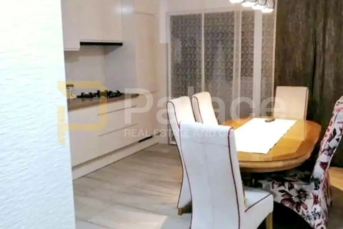 kman, trosoban stan s ostavom, 80m2 - slika 3