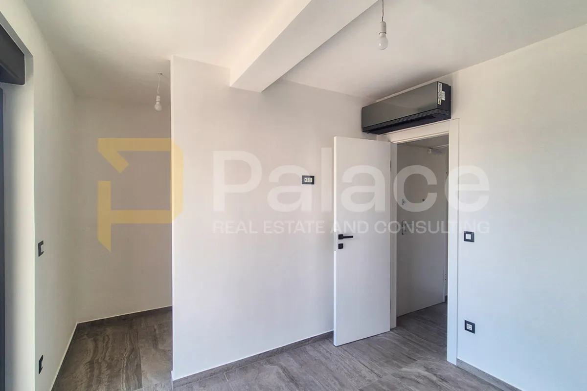 apartman s vrtom, parkingom i pogledom, nova zgrada, murter 78 m2 - slika 7