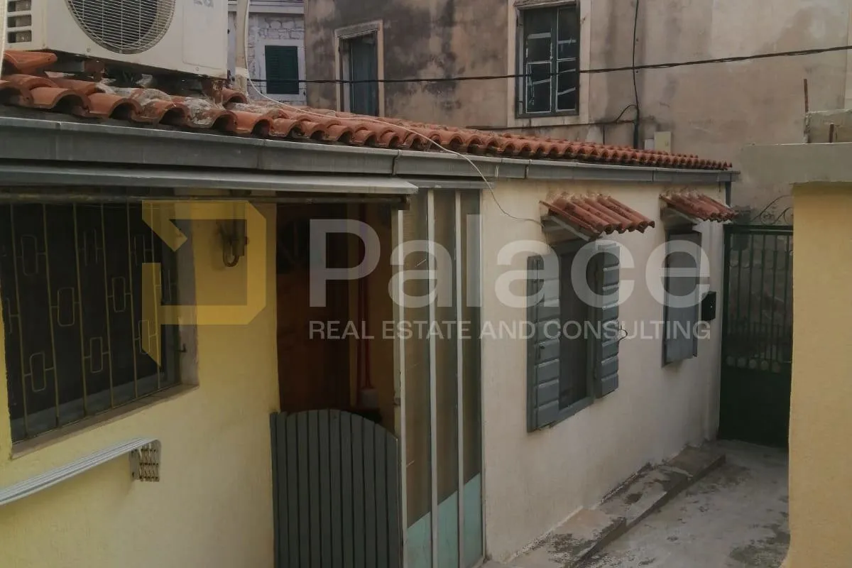 kuća u srcu starog varoša, split - slika 6