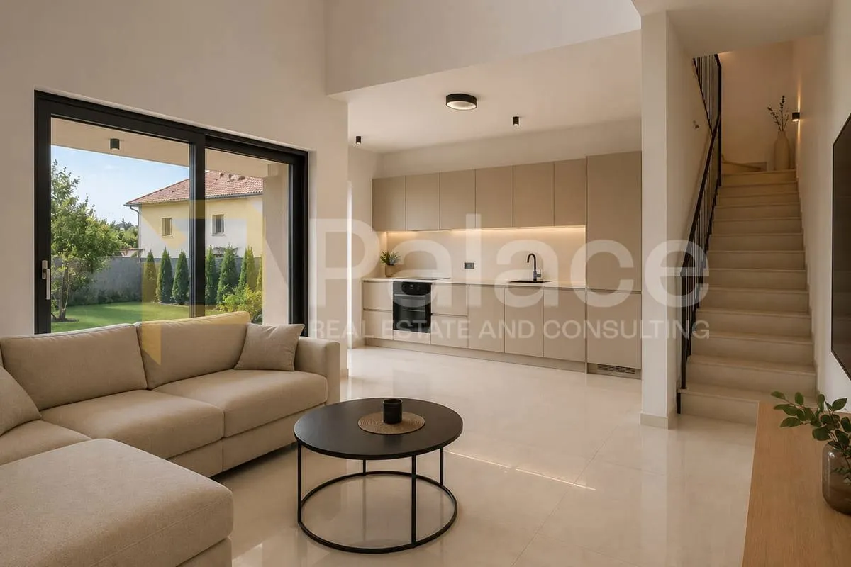 Trosoban/četverosoban dvoetažan stan s parkingom 110m2, kredit - Kaštel Stari, Kaštela