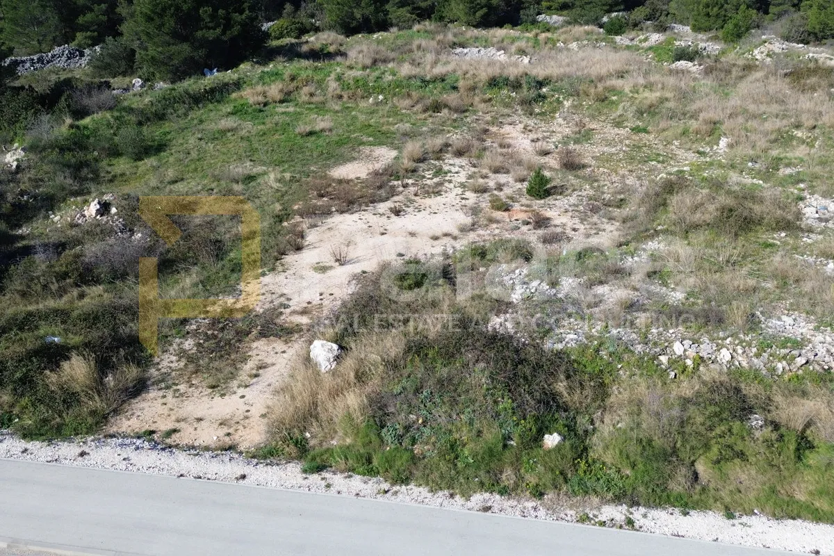 šibenik: atraktivno građevinsko zemljište na ulazu u grad 5646m2 - slika 5