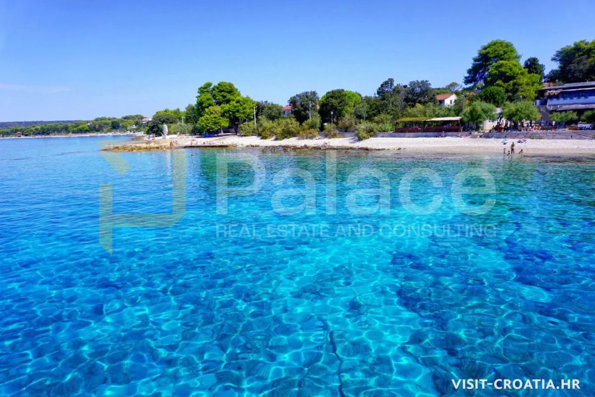 otok ugljan, kukljica zemljište u samom srcu otoka - slika 3