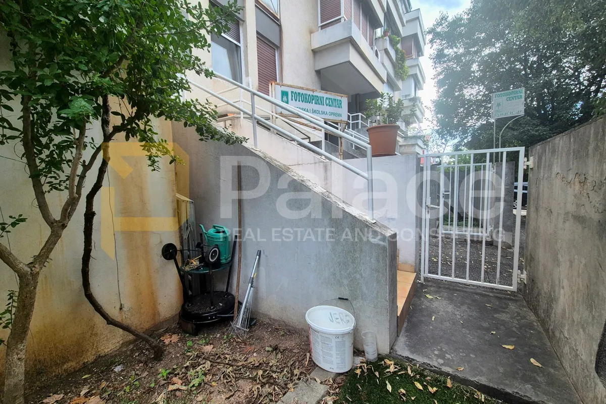 bili brig : stan u prizemlju s vrtom 90,38 m2 - slika 15