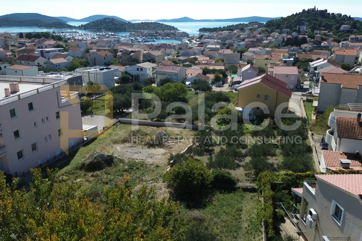 građevinsko zemljište s dozvolom, tribunj, 895 m2 - slika 7