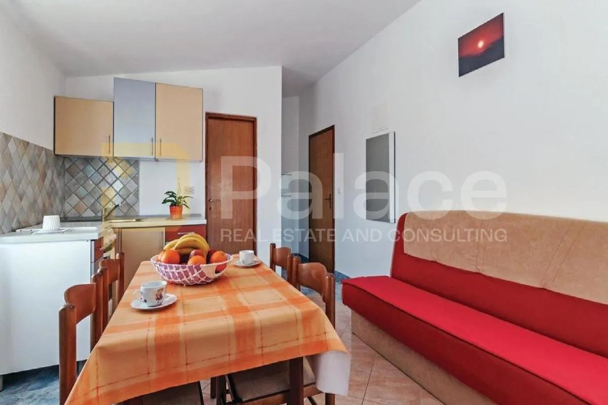 vir : apartmanska kuća 90 metara od mora - slika 6